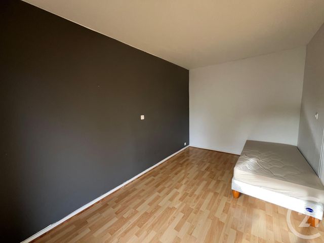 Appartement à vendre - 4 pièces - 75,11 m2 - Evry - 91 - ILE-DE-FRANCE