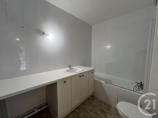 Appartement à vendre - 4 pièces - 75,11 m2 - Evry - 91 - ILE-DE-FRANCE