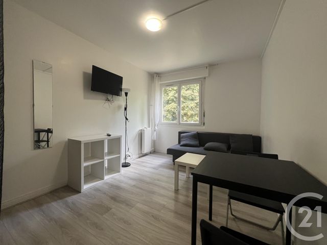 Appartement Chambre &agrave; louer - 1 pi&egrave;ce - 13 m2 - Evry - 91 - ILE-DE-FRANCE