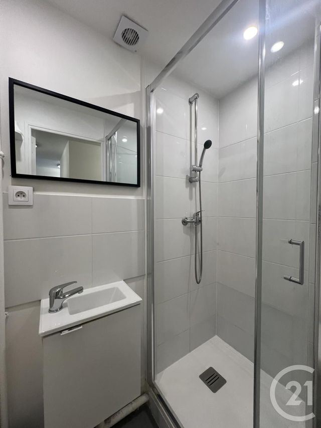 Appartement Chambre &agrave; louer - 1 pi&egrave;ce - 13 m2 - Evry - 91 - ILE-DE-FRANCE