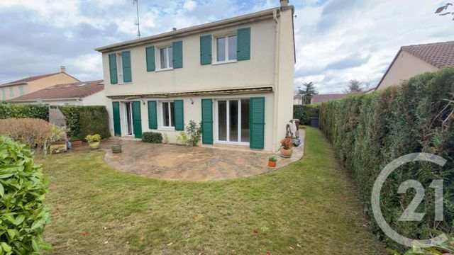 Maison à vendre - 6 pièces - 137 m2 - Courcouronnes - 91 - ILE-DE-FRANCE