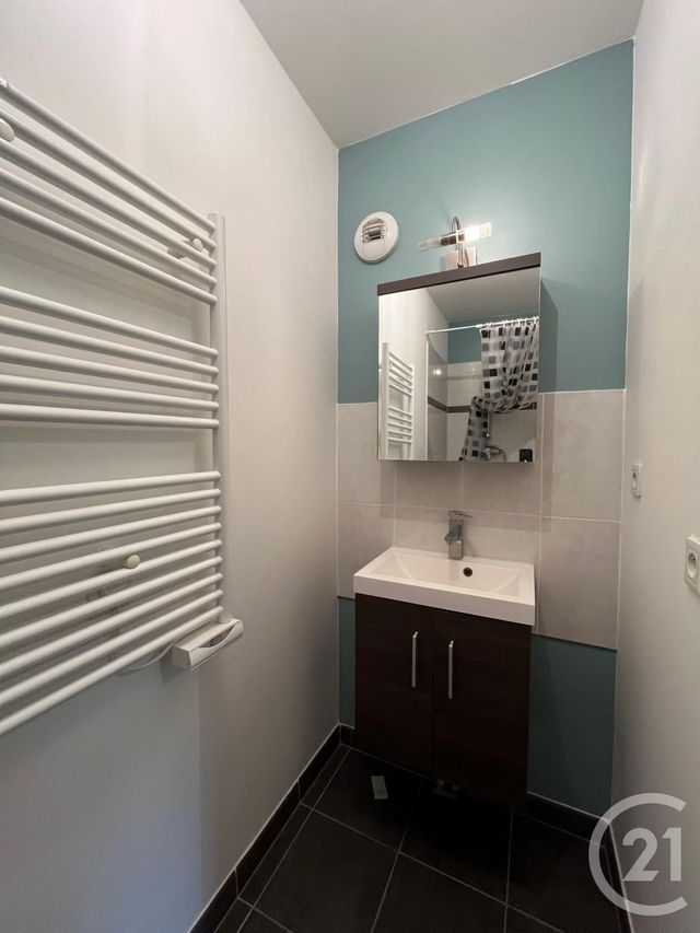 Appartement à vendre - 5 pièces - 81,15 m2 - Ris Orangis - 91 - ILE-DE-FRANCE