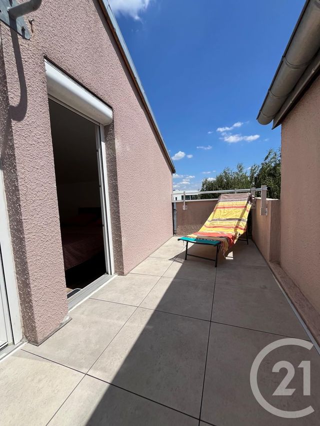 Appartement F4 à vendre - 4 pièces - 81 m2 - Evry - 91 - ILE-DE-FRANCE