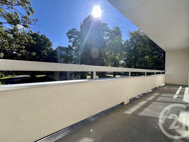 Appartement F4 à louer - 4 pièces - 72,95 m2 - Evry - 91 - ILE-DE-FRANCE