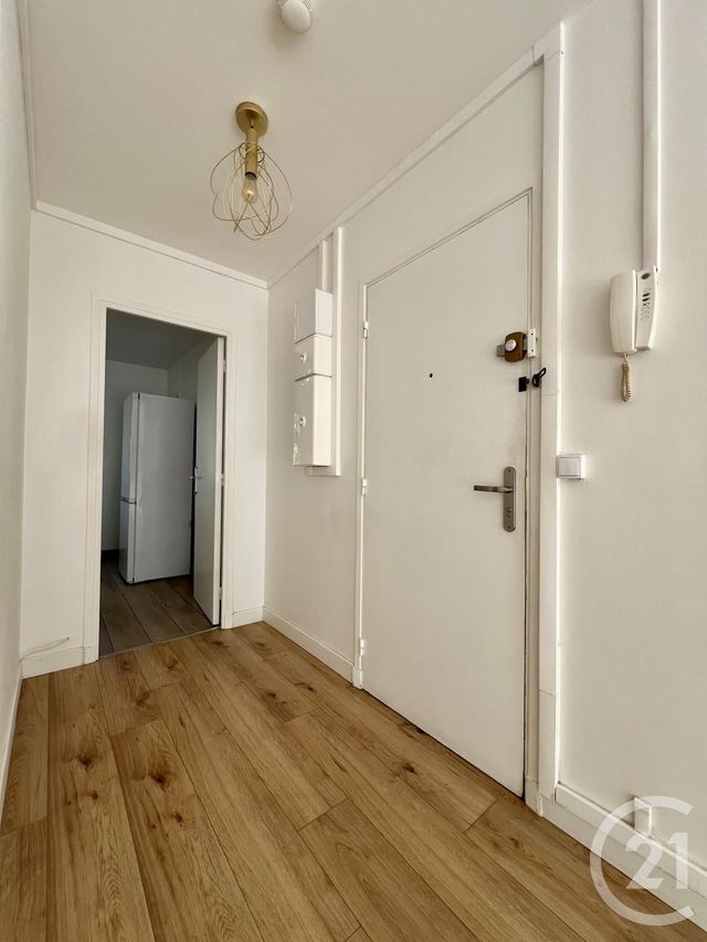 Appartement F4 à louer - 4 pièces - 72,95 m2 - Evry - 91 - ILE-DE-FRANCE