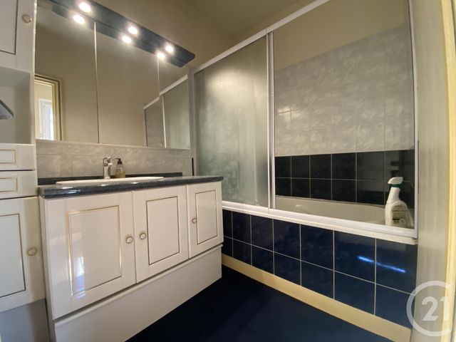 Appartement F3 à vendre - 3 pièces - 61,94 m2 - La Ville Du Bois - 91 - ILE-DE-FRANCE