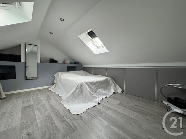 Maison à vendre - 6 pièces - 74,99 m2 - Evry Courcouronnes - 91 - ILE-DE-FRANCE