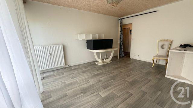 Appartement F4 à vendre - 4 pièces - 77,87 m2 - Evry - 91 - ILE-DE-FRANCE