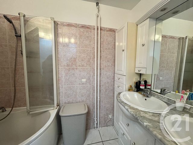 Appartement à vendre - 4 pièces - 89,35 m2 - Evry - 91 - ILE-DE-FRANCE