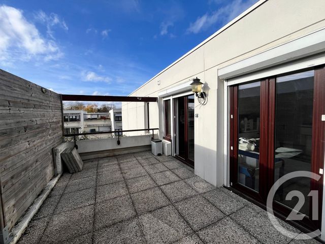 Appartement à vendre - 4 pièces - 89,35 m2 - Evry - 91 - ILE-DE-FRANCE