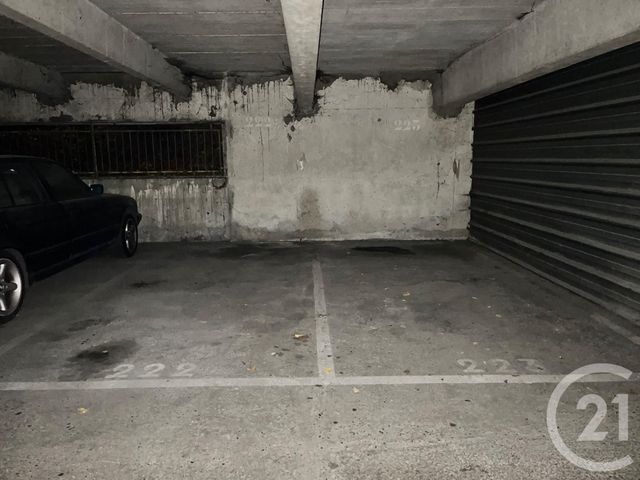 Parking à vendre - 12 m2 - Evry - 91 - ILE-DE-FRANCE