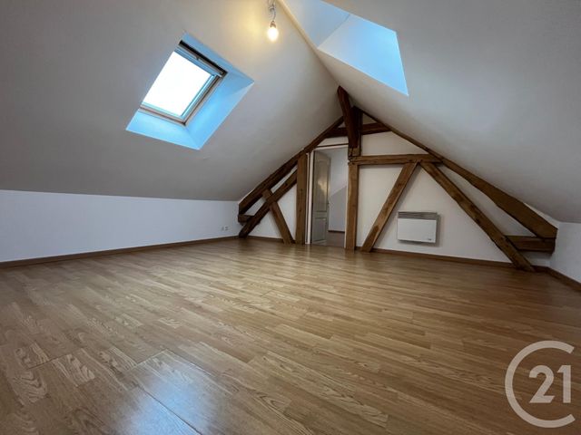 Maison à vendre - 5 pièces - 115 m2 - Gondreville - 45 - CENTRE