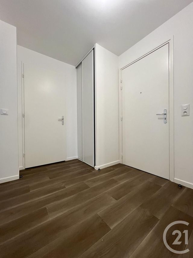Appartement F3 à louer - 3 pièces - 64,74 m2 - Evry - 91 - ILE-DE-FRANCE