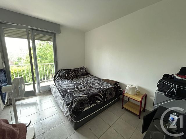 Appartement à vendre - 5 pièces - 101,63 m2 - Evry - 91 - ILE-DE-FRANCE