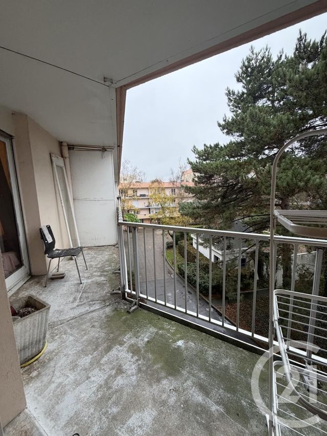 Appartement à vendre - 5 pièces - 101,63 m2 - Evry - 91 - ILE-DE-FRANCE