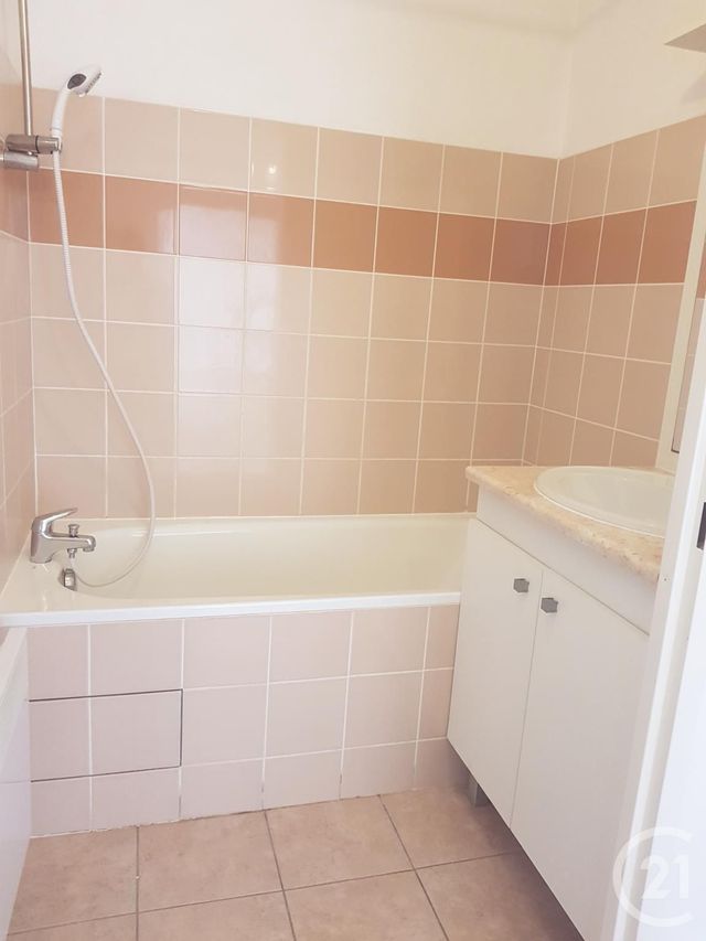 Appartement F3 &agrave; vendre - 3 pi&egrave;ces - 60,02 m2 - Evry - 91 - ILE-DE-FRANCE