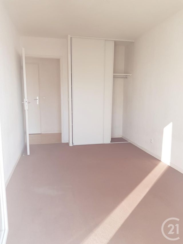 Appartement F3 &agrave; vendre - 3 pi&egrave;ces - 60,02 m2 - Evry - 91 - ILE-DE-FRANCE