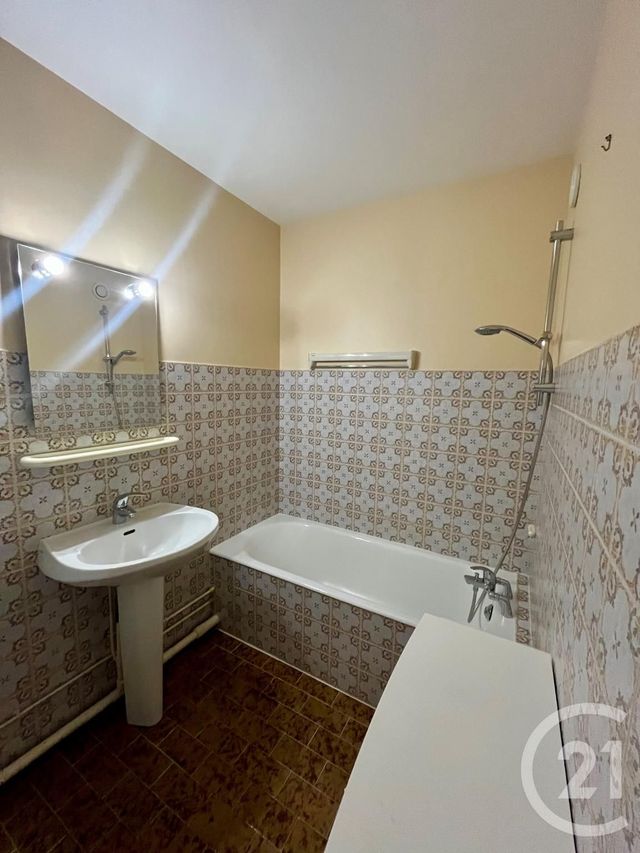 Appartement F2 &agrave; vendre - 2 pi&egrave;ces - 48,48 m2 - Evry - 91 - ILE-DE-FRANCE