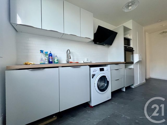 Appartement F4 &agrave; louer - 4 pi&egrave;ces - 84,30 m2 - Ris Orangis - 91 - ILE-DE-FRANCE