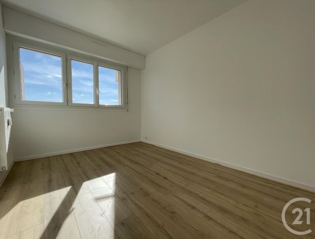 Appartement F4 &agrave; louer - 4 pi&egrave;ces - 78,50 m2 - Evry - 91 - ILE-DE-FRANCE