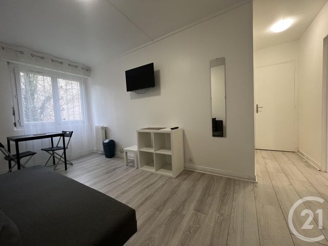 Appartement Chambre &agrave; louer - 1 pi&egrave;ce - 18,40 m2 - Evry - 91 - ILE-DE-FRANCE