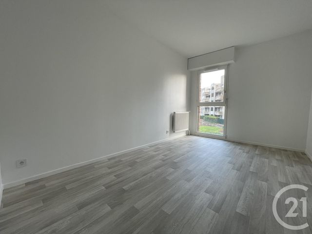 Appartement F2 bis &agrave; louer - 2 pi&egrave;ces - 58,61 m2 - Evry - 91 - ILE-DE-FRANCE