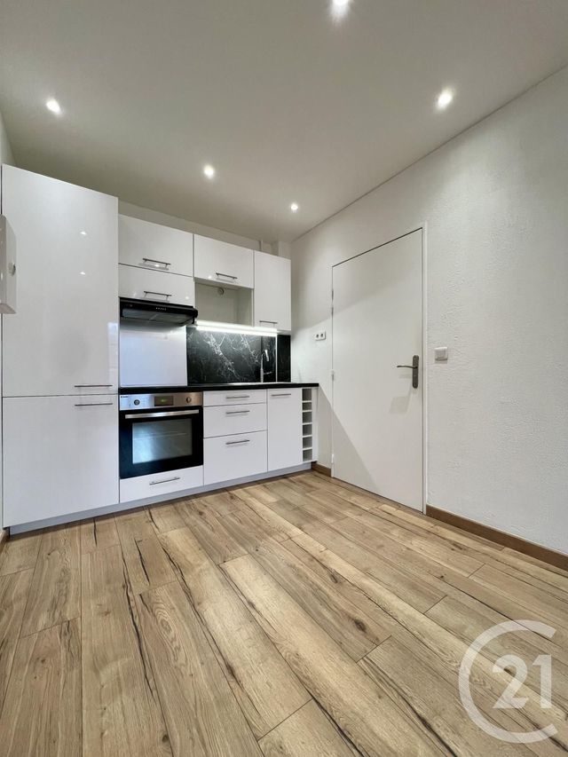 Appartement F2 &agrave; louer - 2 pi&egrave;ces - 42,72 m2 - Evry - 91 - ILE-DE-FRANCE