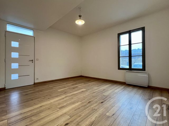 Appartement F2 &agrave; louer - 2 pi&egrave;ces - 42,72 m2 - Evry - 91 - ILE-DE-FRANCE