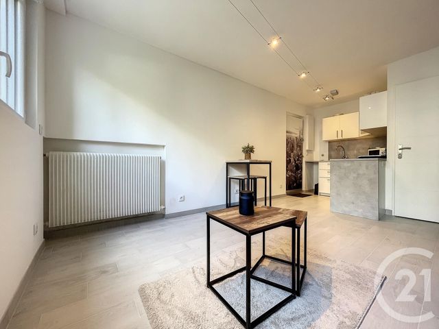 Appartement F1 &agrave; louer - 1 pi&egrave;ce - 21,59 m2 - Evry - 91 - ILE-DE-FRANCE
