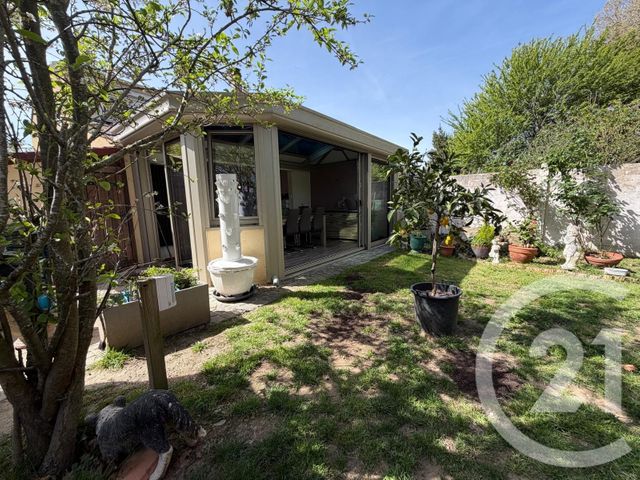 Maison &agrave; vendre - 5 pi&egrave;ces - 94,96 m2 - Courcouronnes - 91 - ILE-DE-FRANCE