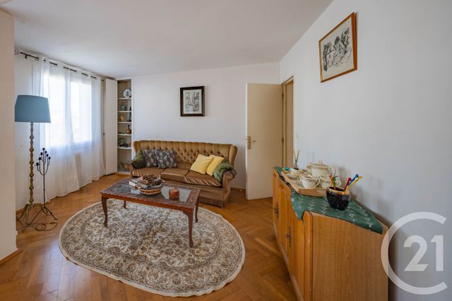 Appartement F5 &agrave; vendre - 5 pi&egrave;ces - 101,57 m2 - Evry - 91 - ILE-DE-FRANCE