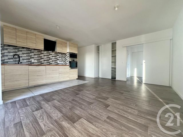 Appartement F3 &agrave; louer - 3 pi&egrave;ces - 64,43 m2 - Evry - 91 - ILE-DE-FRANCE