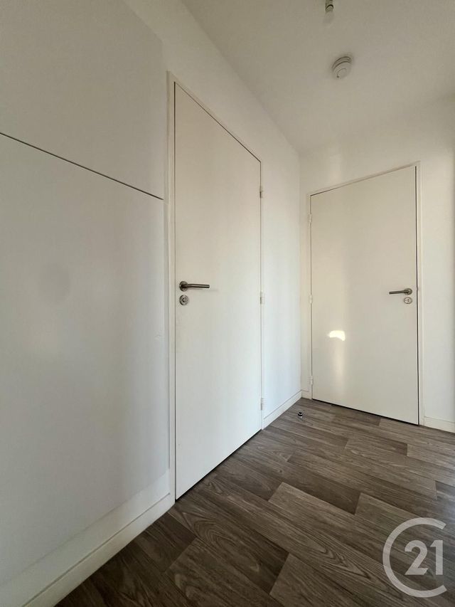 Appartement F3 &agrave; louer - 3 pi&egrave;ces - 64,43 m2 - Evry - 91 - ILE-DE-FRANCE