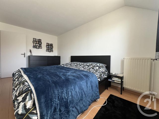 Appartement F5 &agrave; louer - 5 pi&egrave;ces - 90,71 m2 - Etiolles - 91 - ILE-DE-FRANCE