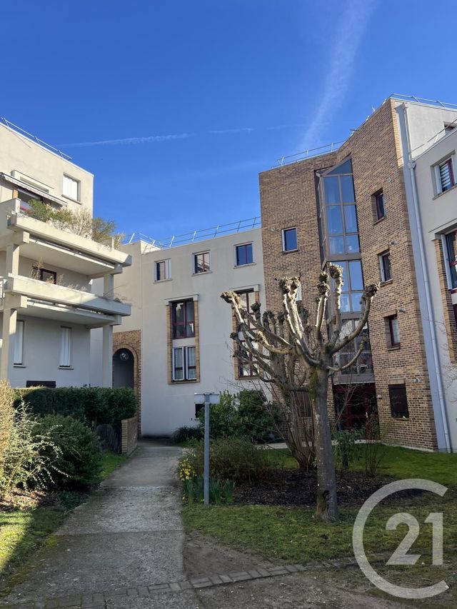 Appartement F5 &agrave; louer - 5 pi&egrave;ces - 90,71 m2 - Etiolles - 91 - ILE-DE-FRANCE