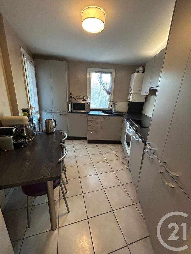 Appartement F5 &agrave; louer - 5 pi&egrave;ces - 90,71 m2 - Etiolles - 91 - ILE-DE-FRANCE