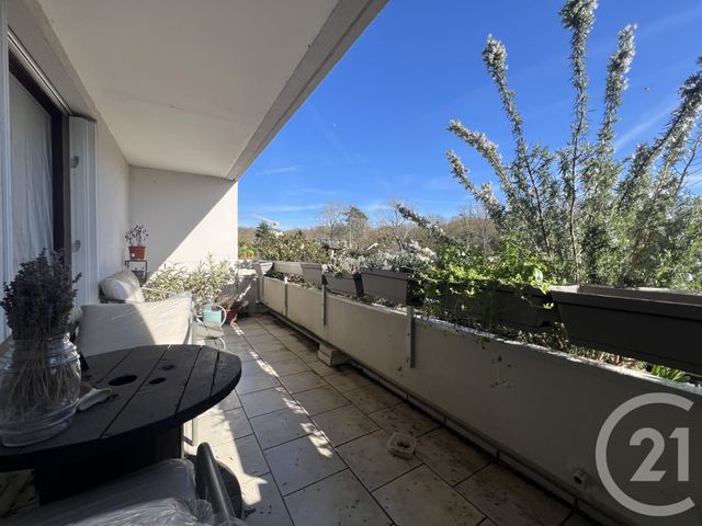 Appartement F5 &agrave; louer - 5 pi&egrave;ces - 90,71 m2 - Etiolles - 91 - ILE-DE-FRANCE