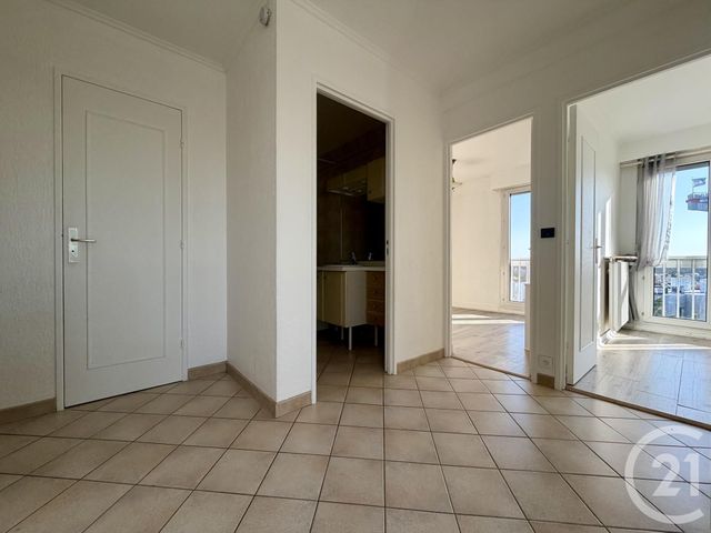 Appartement F4 &agrave; louer - 4 pi&egrave;ces - 76,26 m2 - Evry - 91 - ILE-DE-FRANCE
