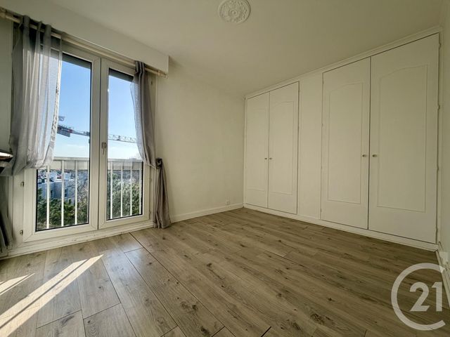 Appartement F4 &agrave; louer - 4 pi&egrave;ces - 76,26 m2 - Evry - 91 - ILE-DE-FRANCE