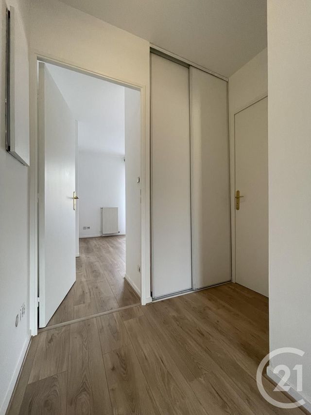 Appartement F2 &agrave; louer - 2 pi&egrave;ces - 44,30 m2 - Evry - 91 - ILE-DE-FRANCE