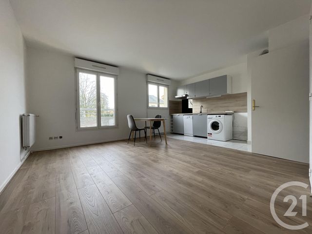 Appartement F2 &agrave; louer - 2 pi&egrave;ces - 44,30 m2 - Evry - 91 - ILE-DE-FRANCE