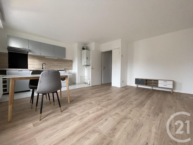 Appartement F2 &agrave; louer - 2 pi&egrave;ces - 44,30 m2 - Evry - 91 - ILE-DE-FRANCE