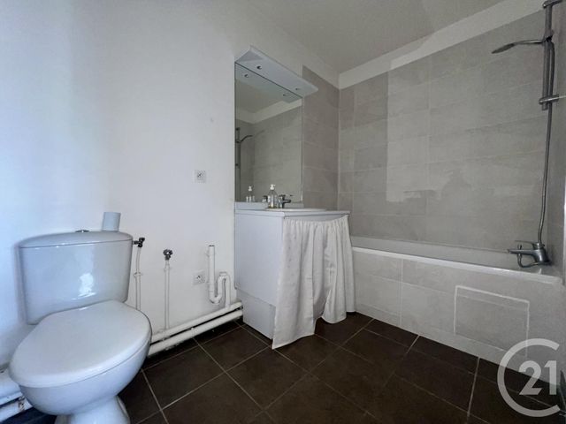 Appartement F2 &agrave; louer - 2 pi&egrave;ces - 47,21 m2 - Evry - 91 - ILE-DE-FRANCE