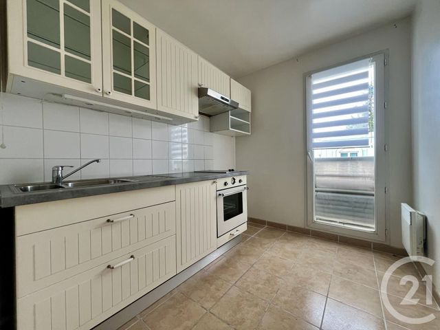 Appartement F2 &agrave; louer - 2 pi&egrave;ces - 47,21 m2 - Evry - 91 - ILE-DE-FRANCE