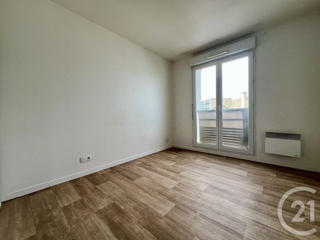 Appartement F2 &agrave; louer - 2 pi&egrave;ces - 47,21 m2 - Evry - 91 - ILE-DE-FRANCE