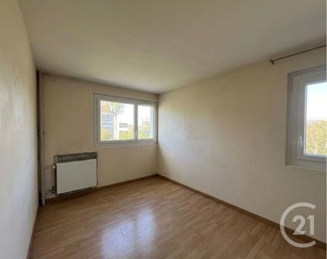 Appartement F4 &agrave; vendre - 4 pi&egrave;ces - 76,40 m2 - Evry - 91 - ILE-DE-FRANCE