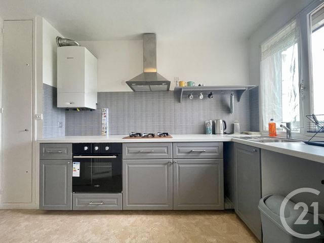 Appartement F3 &agrave; louer - 3 pi&egrave;ces - 67,06 m2 - Evry - 91 - ILE-DE-FRANCE