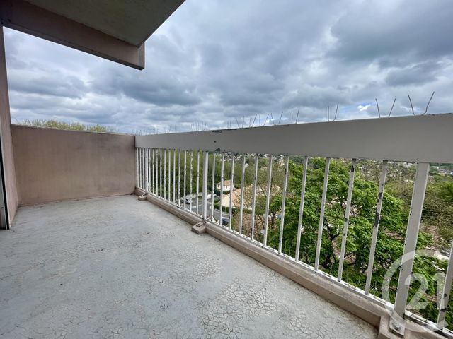 Appartement F3 &agrave; louer - 3 pi&egrave;ces - 67,06 m2 - Evry - 91 - ILE-DE-FRANCE