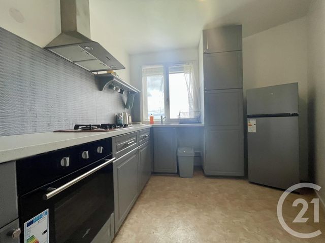 Appartement F3 &agrave; louer - 3 pi&egrave;ces - 67,06 m2 - Evry - 91 - ILE-DE-FRANCE