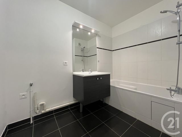 Appartement F3 &agrave; louer - 3 pi&egrave;ces - 65,45 m2 - Orsay - 91 - ILE-DE-FRANCE